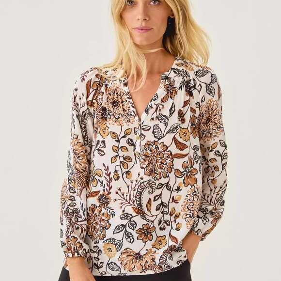 New Lilly Pulitzer Elsa Silk Top $188, Coconut Take Meowt - Picture 9 of 9
